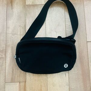 lululemon athletica Black Belt Bag